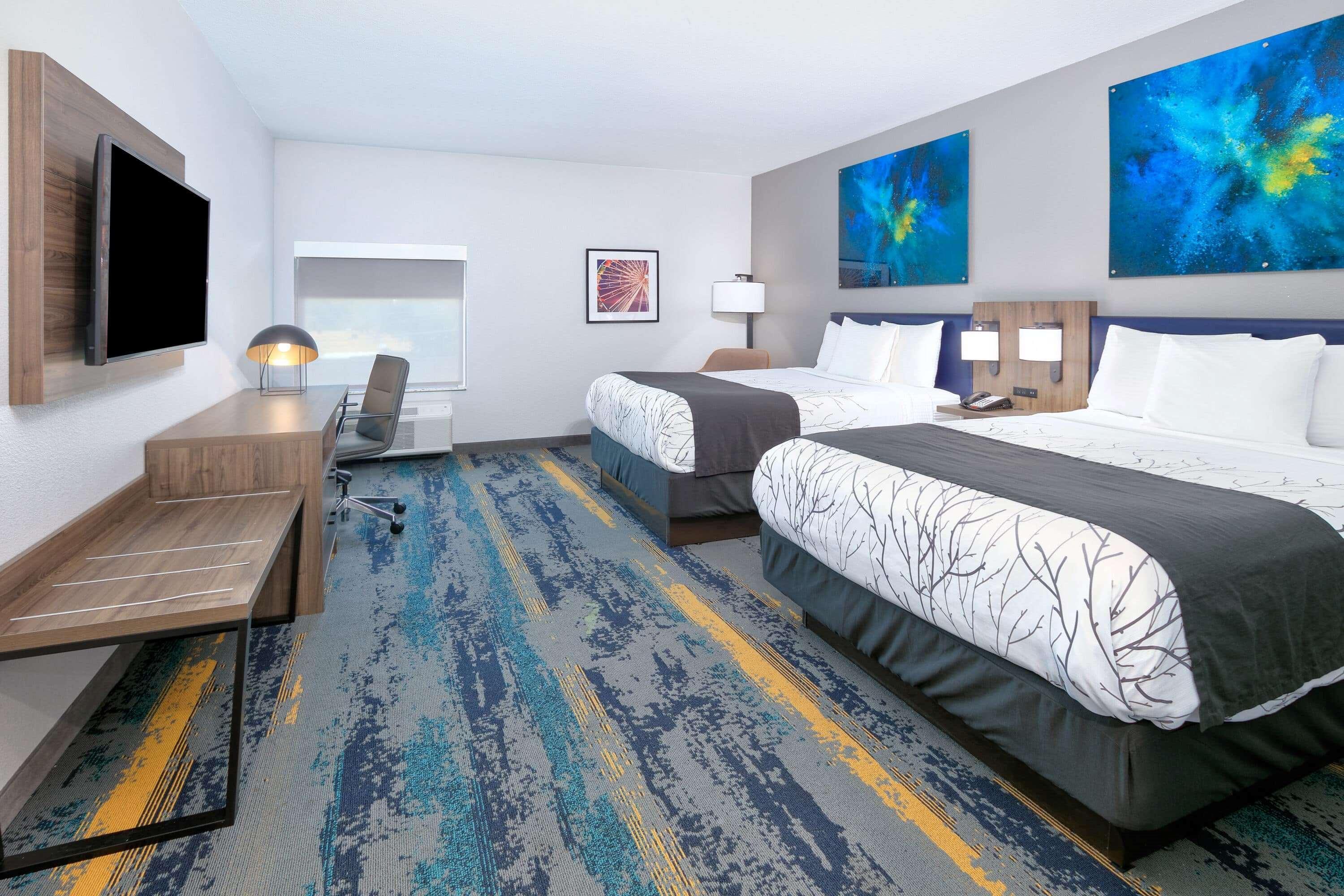La Quinta Inn & Suites By Wyndham Dallas/Fairpark Buitenkant foto