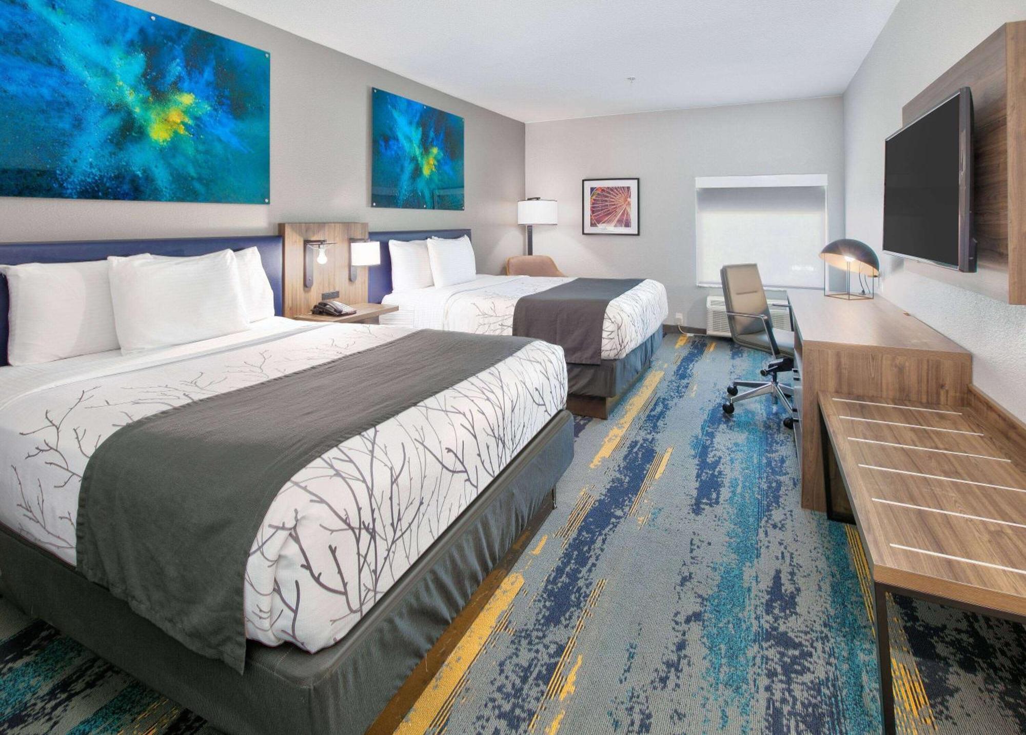 La Quinta Inn & Suites By Wyndham Dallas/Fairpark Buitenkant foto